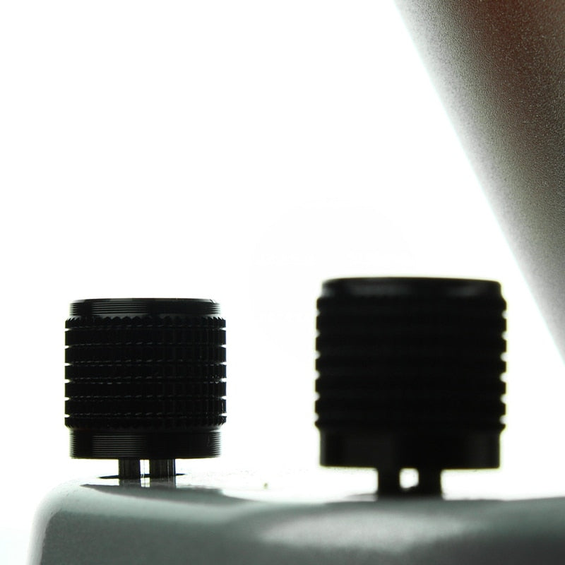 Close-up of knobs on Super Surfer vaporizer V2